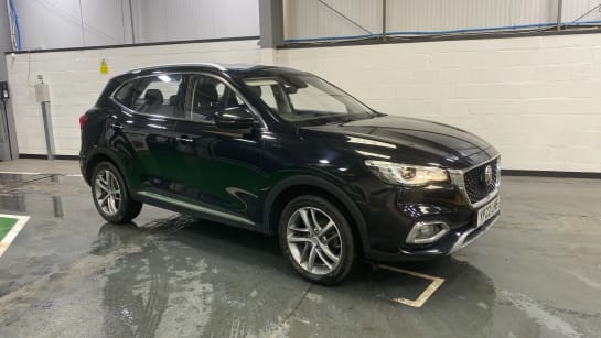 A 2022 MG MOTOR UK HS 1.5 T-GDI Excite DCT