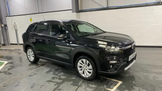 A 2024 SUZUKI S-CROSS 1.4 Boosterjet 48V Hybrid Motion