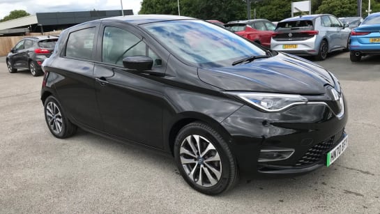 A 2020 RENAULT ZOE 100kW i GT Line R135 50kWh Rapid Charge Auto