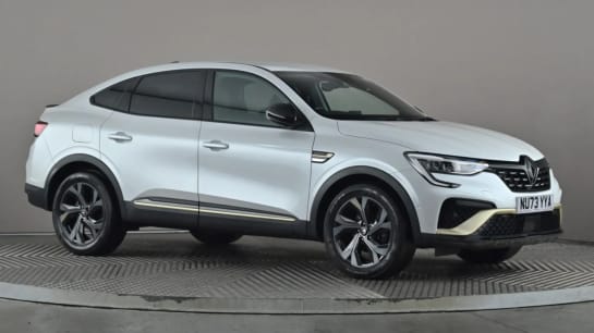 A 2023 RENAULT ARKANA 1.6 E-Tech full hybrid 145 Engineered Auto