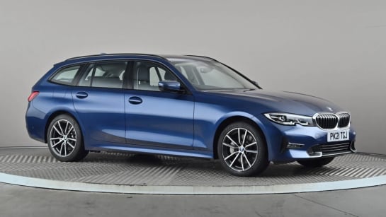 A 2021 BMW 3 SERIES TOURING 330e xDrive Sport Pro Step Auto