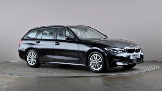 A 2021 BMW 3 SERIES TOURING 330e SE Pro Step Auto