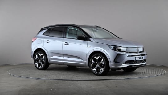 A 2024 VAUXHALL GRANDLAND 1.2 Turbo Ultimate