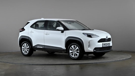 A 2023 TOYOTA YARIS CROSS 1.5 Hybrid Icon CVT