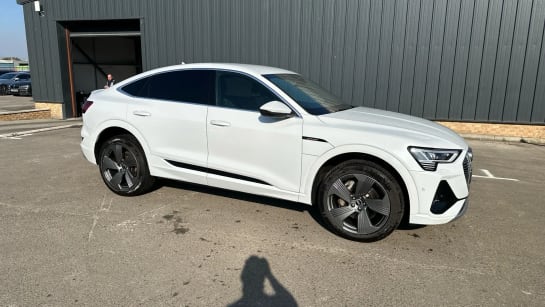 A 2020 AUDI E-TRON 300kW 55 Quattro 95kWh S Line Auto