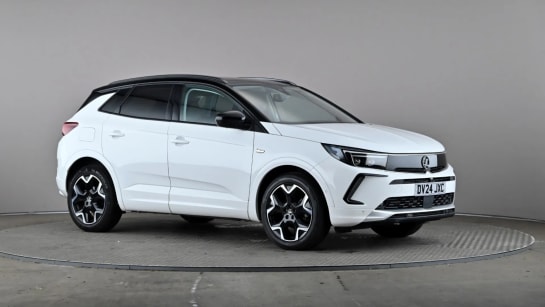 A 2024 VAUXHALL GRANDLAND 1.2 Turbo Ultimate Auto