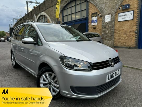 A null VOLKSWAGEN TOURAN 1.4 se auto