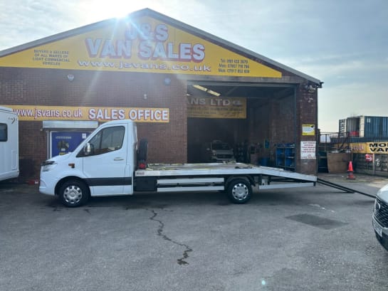 A 2018 MERCEDES SPRINTER 314 CDI