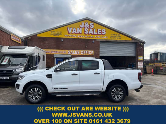 A null FORD RANGER WILDTRACK 4X4 2022/22 REG AUTOMATIC LOW MLS 1 OWNER