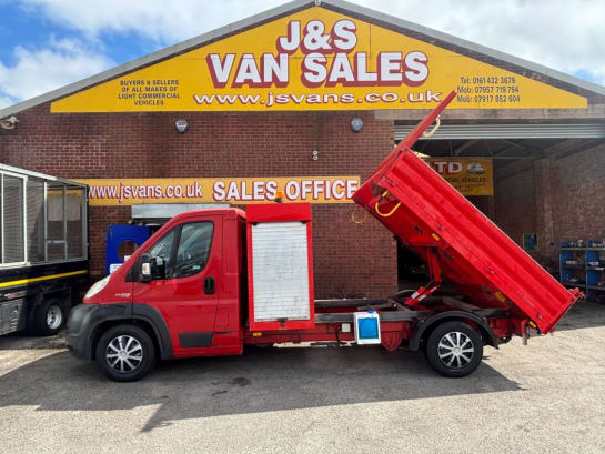 A null FIAT DUCATO 2.3 JTD 35 MultiJet TIPPER TRUCK AUTOMATIC LOW MLS 130 bhp)