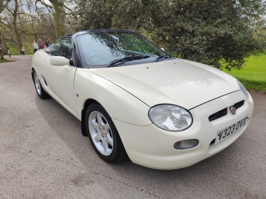 A 2001 MG MGF 1.8 VVC 2d 143 BHP VERY NICE CONDITION , LOW MILES