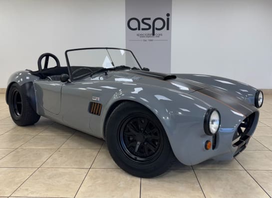 A null COBRA DAX DAX 427 AC COBRA REPLICA 5.3 FULL DETAILS & SPEC @ ASPICARS.COM