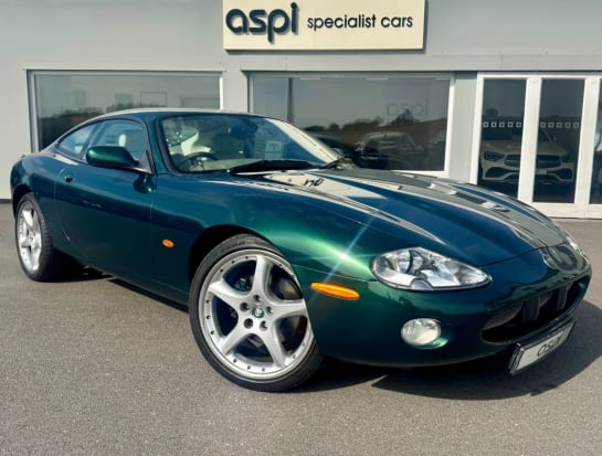 A null JAGUAR XK8 4.2 V8 XK-8 Coupe Auto (300 BHP) FULL DETAILS - WWW.ASPICARS.COM