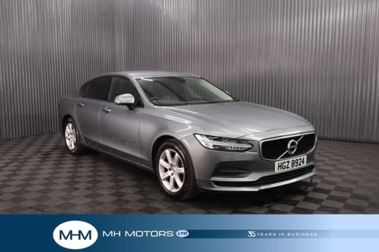 A 2017 VOLVO S90 2.0 D4 Momentum Saloon 4dr Diesel Auto Euro 6 (s/s) (190 ps) FULL SERVICE H