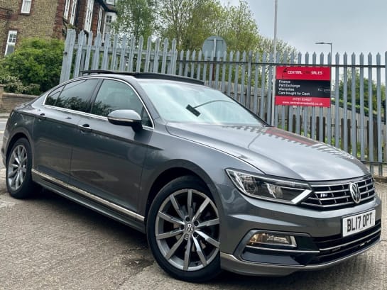 A null VOLKSWAGEN PASSAT 2.0 TDI R-Line Saloon 4dr Diesel Manual Euro 6 (s/s) (190 ps)