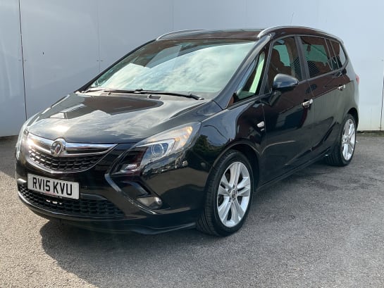 A 2015 VAUXHALL ZAFIRA TOURER 2.0 CDTi SRi MPV 5dr Diesel Manual Euro 5 (130 ps)