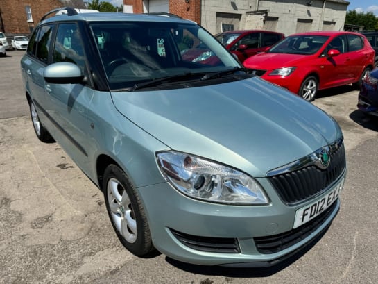 A null SKODA FABIA 1.2 SE PLUS TSI DSG 5d 103 BHP