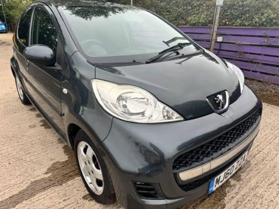 A null PEUGEOT 107 1.0 ENVY 5d 68 BHP