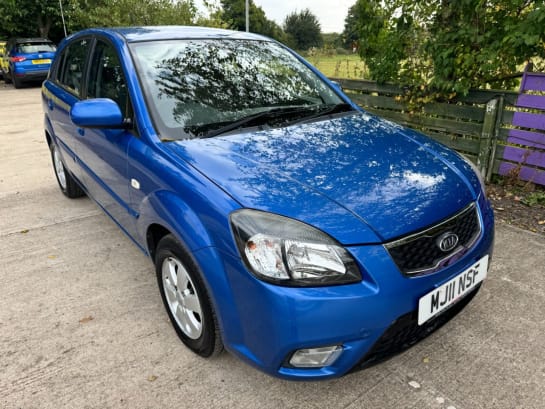 A null KIA RIO 1.4 2 5d 96 BHP