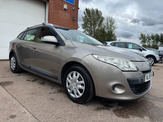 A null RENAULT MEGANE 1.5 dCi Expression Sport Tourer 5dr Diesel Manual Euro 4 (106 ps)