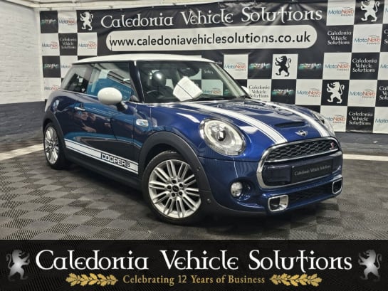 A null MINI HATCH COOPER 2.0 COOPER S 3d 189 BHP CHILLI PACK, SAT NAV, ALLOY UPGRADE