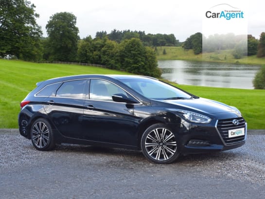 A null HYUNDAI I40 1.7 CRDi Blue Drive Premium Tourer 5dr Diesel Manual Euro 6 (s/s) (141 ps)