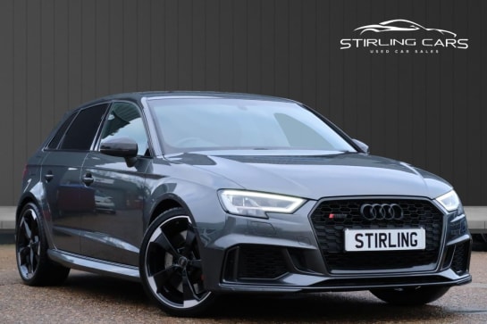 A null AUDI RS3 2.5 TFSI Sportback 5dr Petrol S Tronic quattro Euro 6 (s/s) (400 ps) FINANC