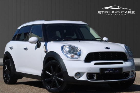 A null MINI COUNTRYMAN 1.6 Cooper S SUV 5dr Petrol Manual Euro 5 (s/s) (184 ps) FINANCE+WARRANTY+S