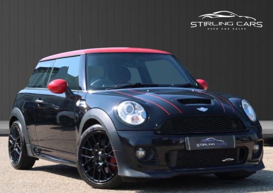 A null MINI HATCH 1.6 John Cooper Works Hatchback 3dr Petrol Manual Euro 5 (211 ps) FINANCE+W