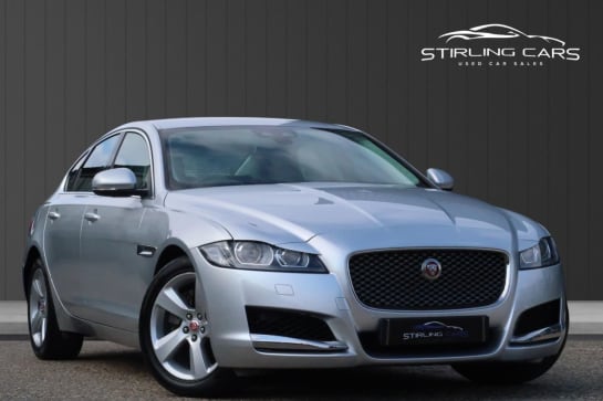 A 2018 JAGUAR XF 2.0i Portfolio Saloon 4dr Petrol Auto Euro 6 (s/s) (200 ps) FINANCE+WARRANT