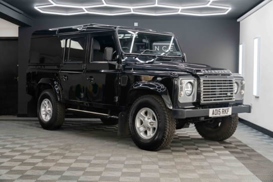 A 2015 LAND ROVER DEFENDER 110 TD XS UTILITY WAGON