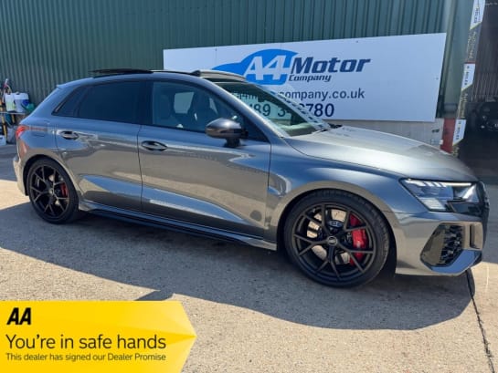 A null AUDI RS3 2.5 TFSI Launch Edition Sportback S Tronic quattro Euro 6 (s/s) 5dr