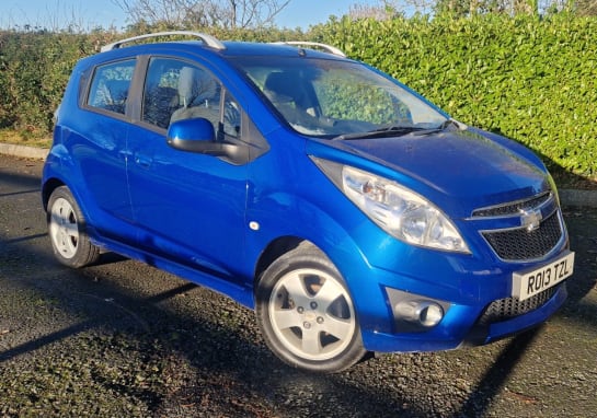 A null CHEVROLET SPARK 1.2i LT Hatchback 5dr Petrol Manual Euro 5 (81 ps)