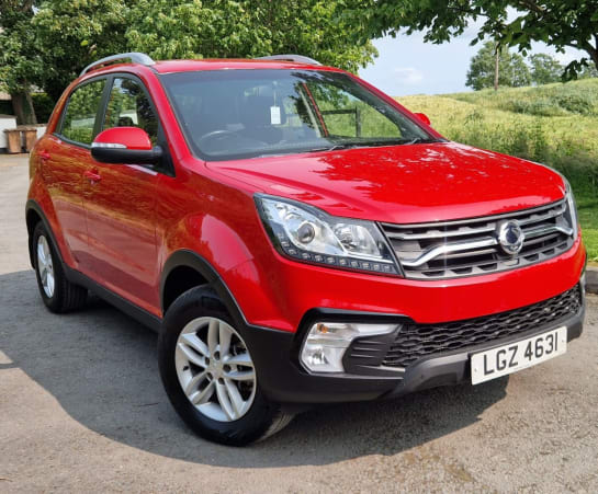A null SSANGYONG KORANDO 2.2D SE SUV 5dr Diesel Manual Euro 6 (178 ps)