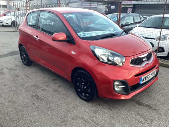 A 2013 KIA PICANTO 1.0L CITY Hatchback 3dr Petrol Manual Euro 5 (68 bhp)