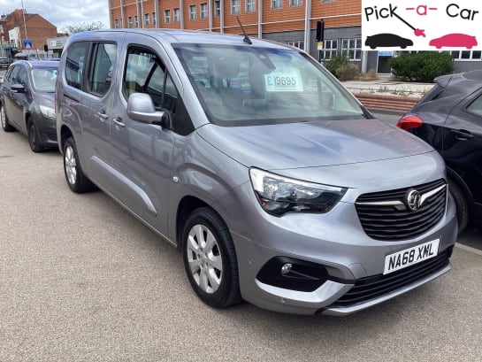 A 2018 VAUXHALL COMBO LIFE 1.5L Energy CDTi S/S 5dr Diesel Manual Euro 6 (101 bhp)