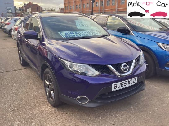 A 2015 NISSAN QASHQAI 1.5L N-Tec+ dCi SUV 5dr Diesel Manual Euro 6 (108 bhp)