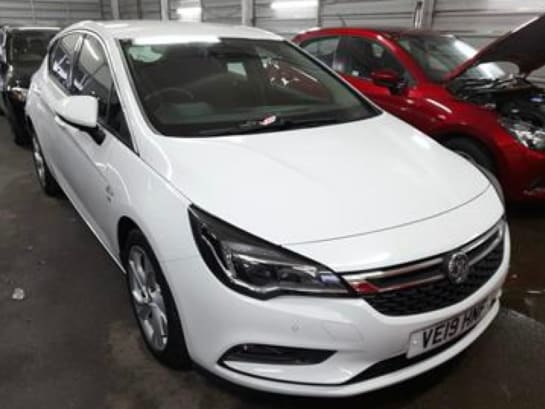 A 2019 VAUXHALL ASTRA 1.6L SRI NAV CDTI ECOTEC S/S Hatchback 5dr Diesel Manual Euro 6 (109 bhp)