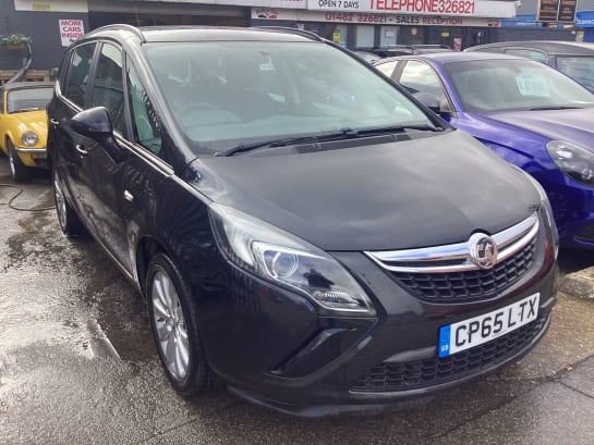 A 2016 VAUXHALL ZAFIRA TOURER 1.4L DESIGN MPV 5dr Petrol Manual Euro 6 (138 bhp)