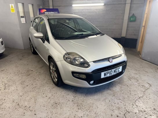 A 2010 FIAT PUNTO EVO 1.4 GP Hatchback 5dr Petrol Euro 5 (s/s) (77 bhp)