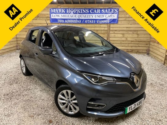A null RENAULT ZOE R110 52kWh Iconic Hatchback 5dr Electric Auto (i, Rapid Charge) (107 bhp) D