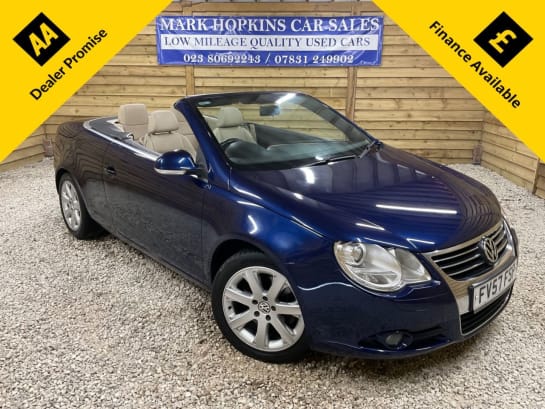 A 2007 VOLKSWAGEN EOS 2.0 TDI Sport Cabriolet 2dr Diesel Manual Euro 4 (140 ps) DEMO+ONE LOCAL LA