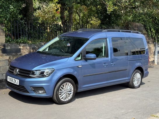 A null VOLKSWAGEN CADDY MAXI LIFE C20 DIESEL ESTATE 2.0 C20 LIFE TDI 5-SEATER WAV 5d 101 BHP 5-SEATER