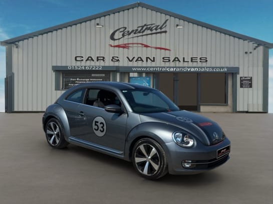 A 2014 VOLKSWAGEN BEETLE DESIGN TDI