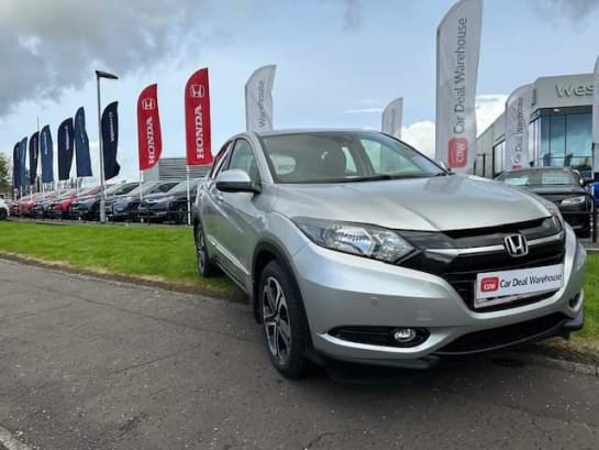 A 2016 HONDA HR-V I-VTEC SE