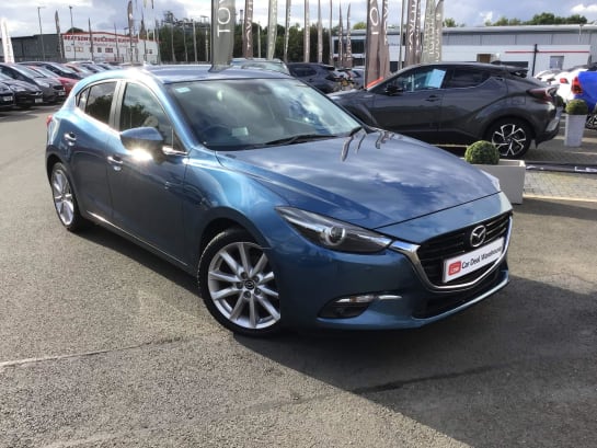 A 2018 MAZDA MAZDA 3 SPORT NAV
