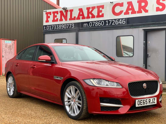 A 2015 JAGUAR XF D R-SPORT