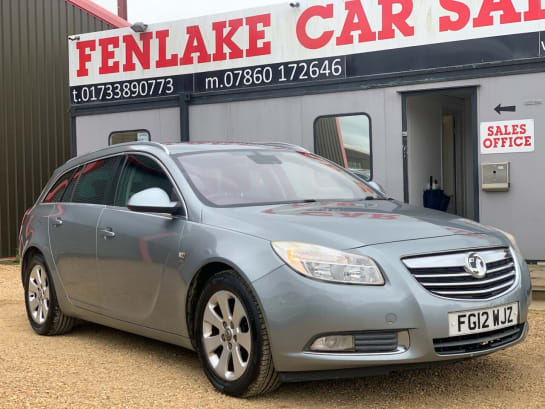 A 2012 VAUXHALL INSIGNIA SRI CDTI