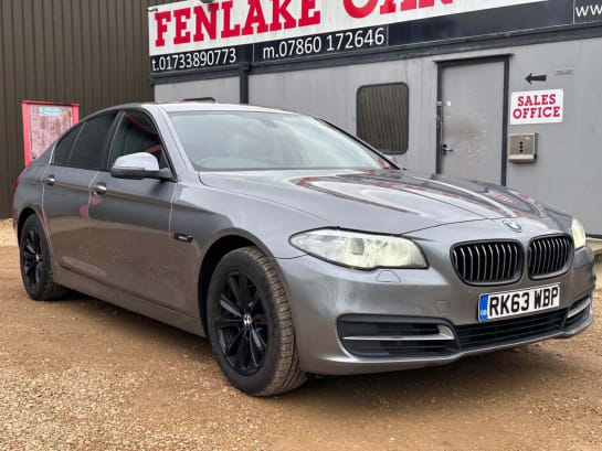 A 2013 BMW 5 SERIES 520D SE