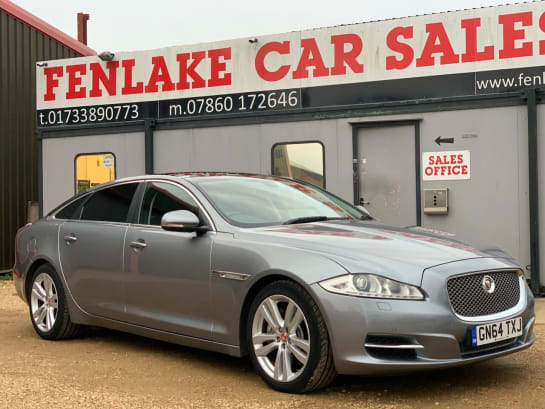 A null JAGUAR XJ 3.0d V6 Premium Luxury Saloon 4dr Diesel Auto Euro 5 (s/s) (LWB) (275 ps)